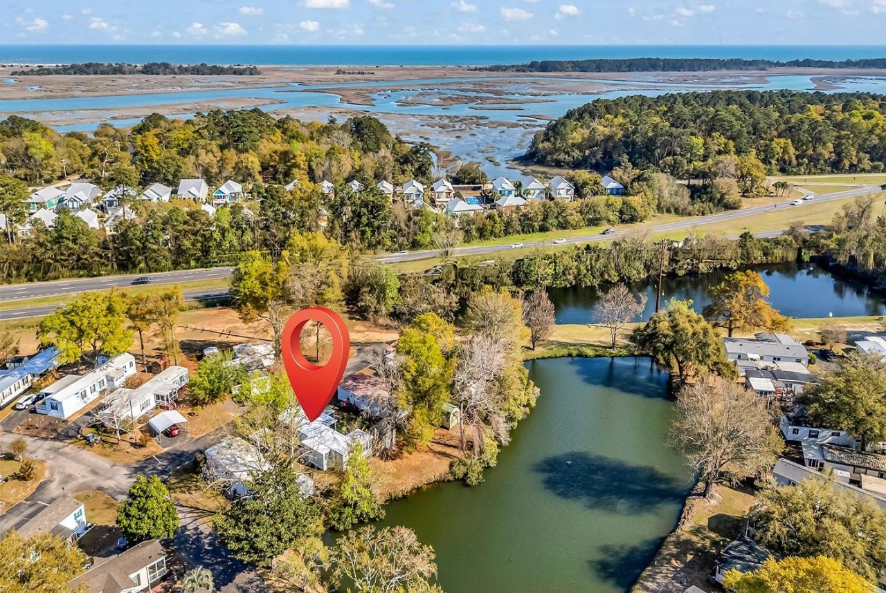 170 Braddock Ct.  Photo 43