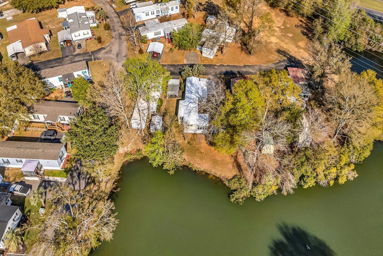 170 Braddock Ct.  Photo 48