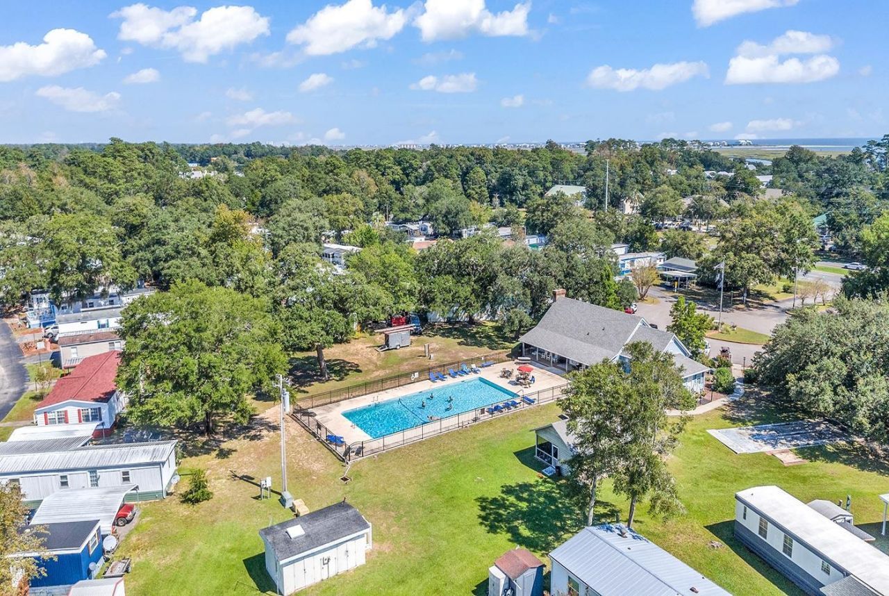 170 Braddock Ct.  Photo 50