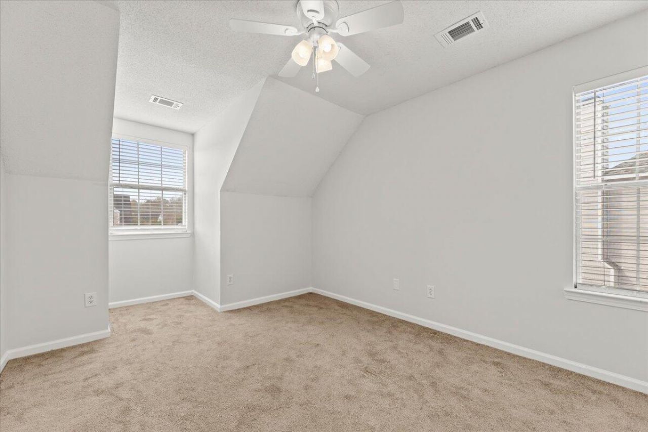 1669 Baltusrol Lane Photo 13