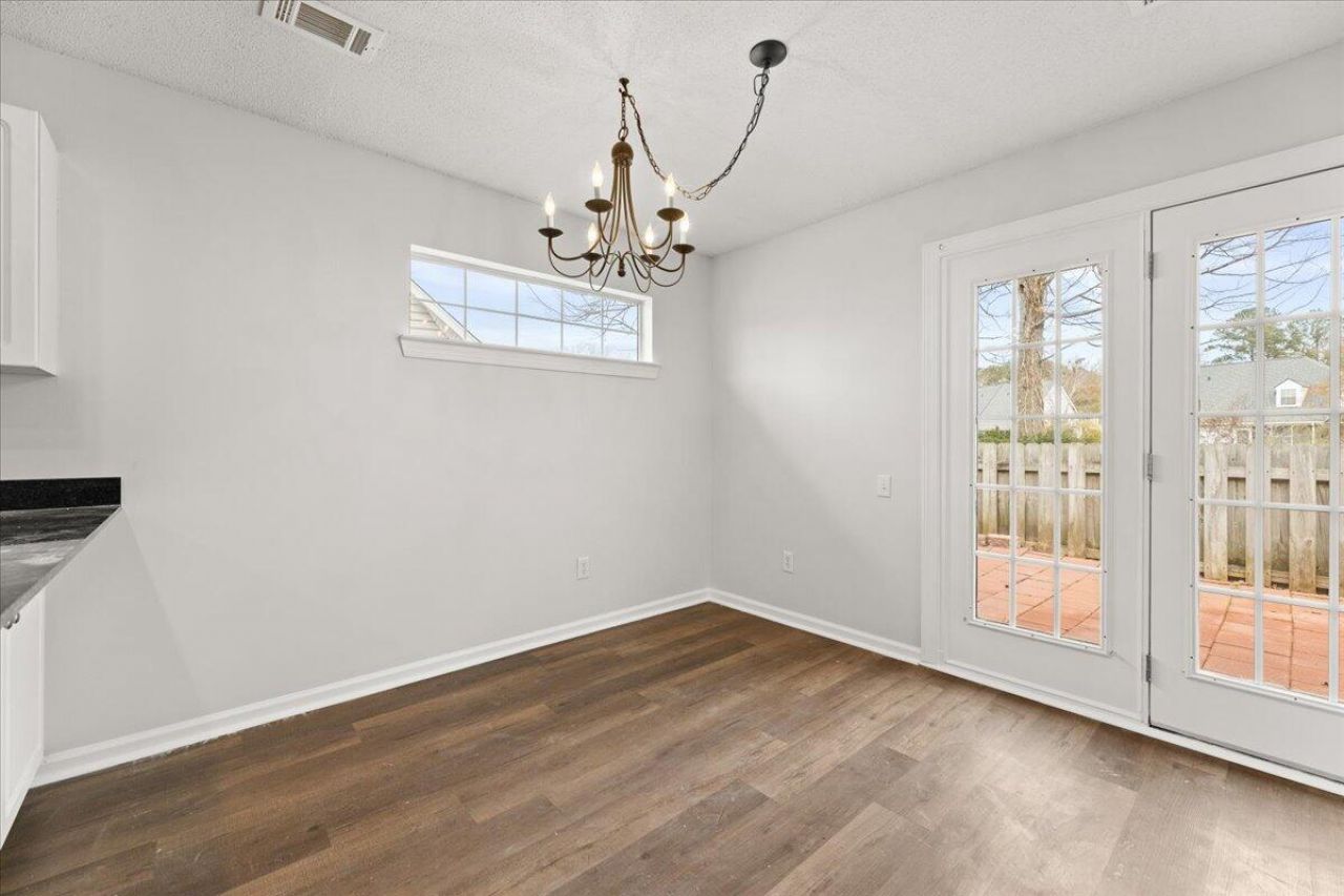 1669 Baltusrol Lane Photo 9