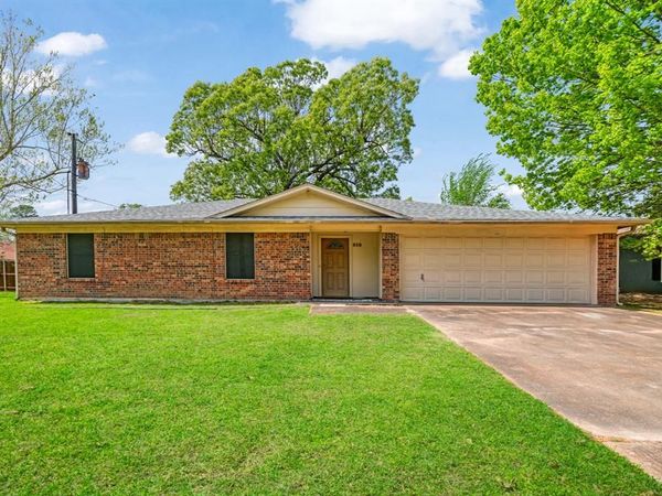 315 34th Street NE, Paris, TX 75460