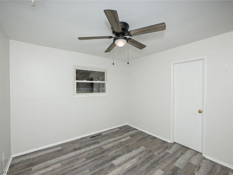 6369 Eldridge Boulevard , Bedford Heights, OH 44146 Photo 16