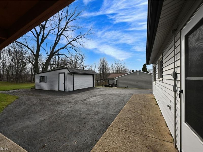 6369 Eldridge Boulevard , Bedford Heights, OH 44146 Photo 25