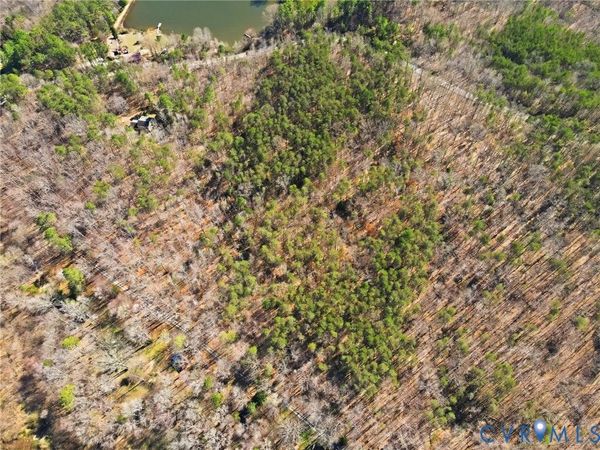 16391 Gun Barrel Road , Beaverdam, VA 23192