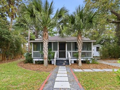 214 E Huron Avenue, Folly Beach, SC 29439
