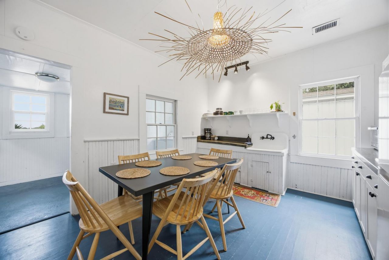 214 E Huron Avenue Photo 21