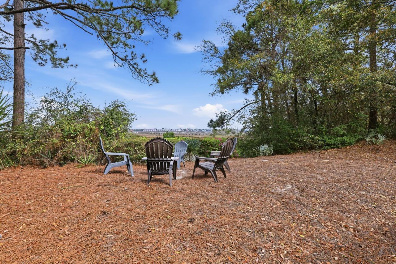 214 E Huron Avenue Photo 32