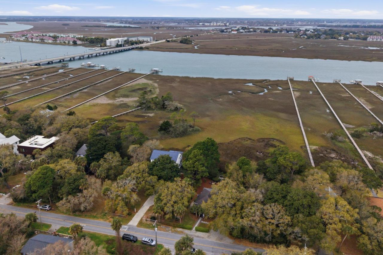 214 E Huron Avenue Photo 43