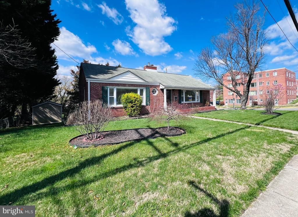 7604 ADELPHI ROAD, HYATTSVILLE, MD 20783