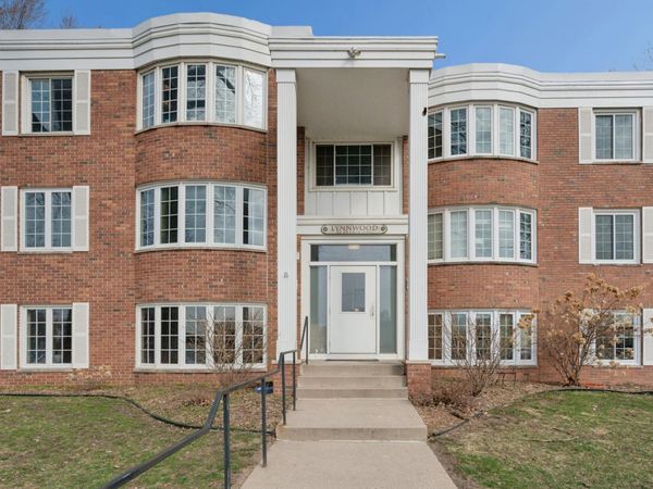 4516 Highway 7, Unit 1, Saint Louis Park, MN 55416