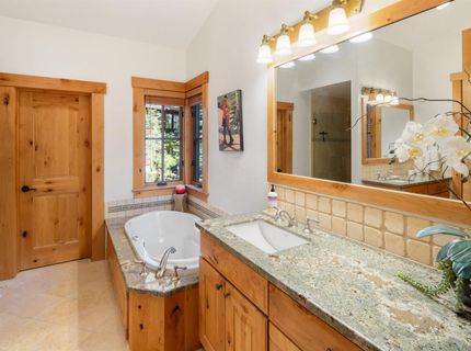 604 Ej Brickell, Truckee, CA 96161 Photo
