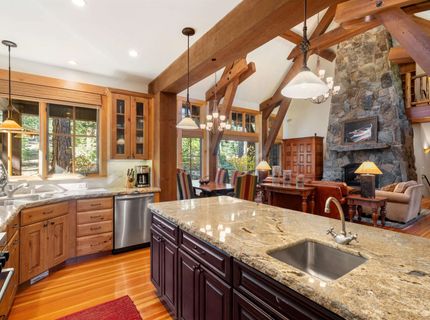604 Ej Brickell, Truckee, CA 96161 Photo
