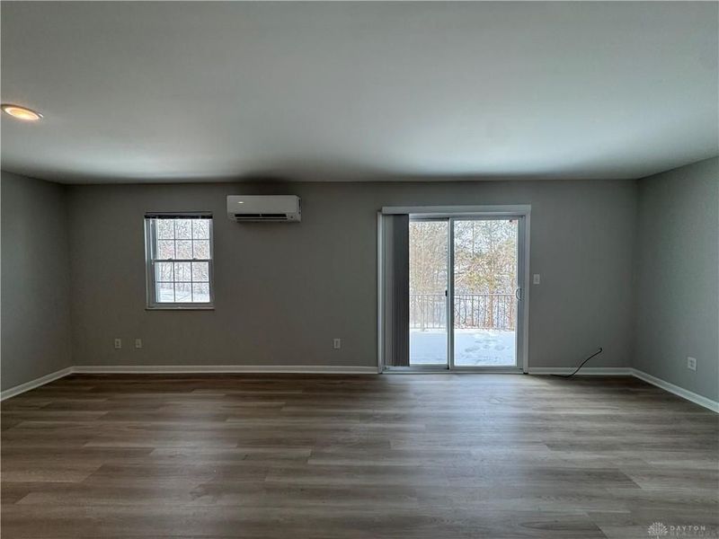 30 Poinciana Drive, Unit 6, Dayton, OH 45459 Photo 4