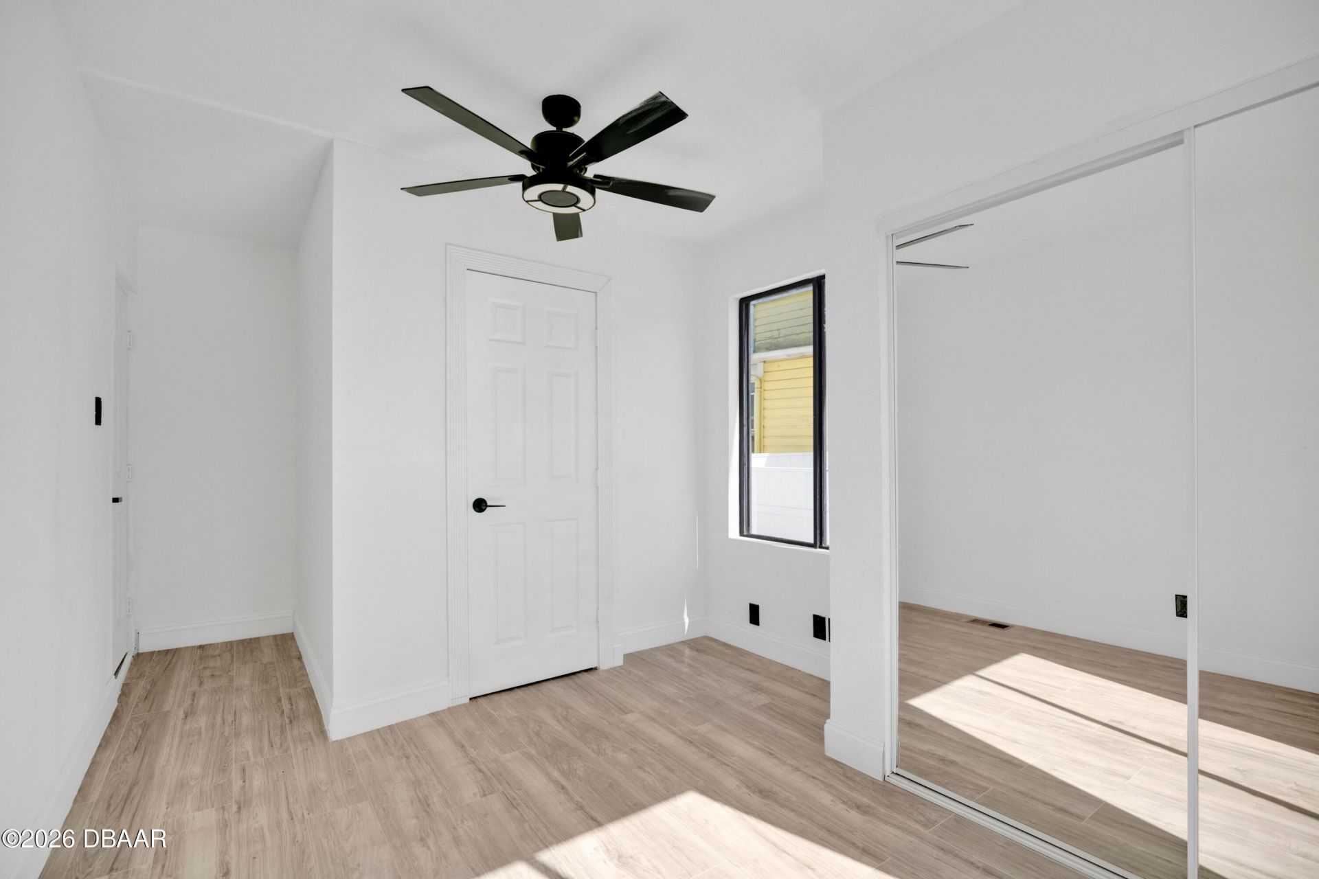 207 S Oleander Avenue, Daytona Beach, FL 32118 Photo