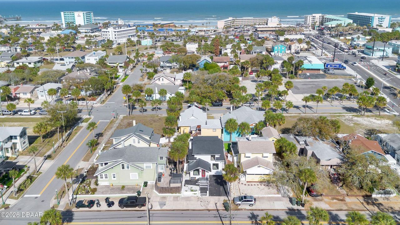 207 S Oleander Avenue, Daytona Beach, FL 32118 Photo