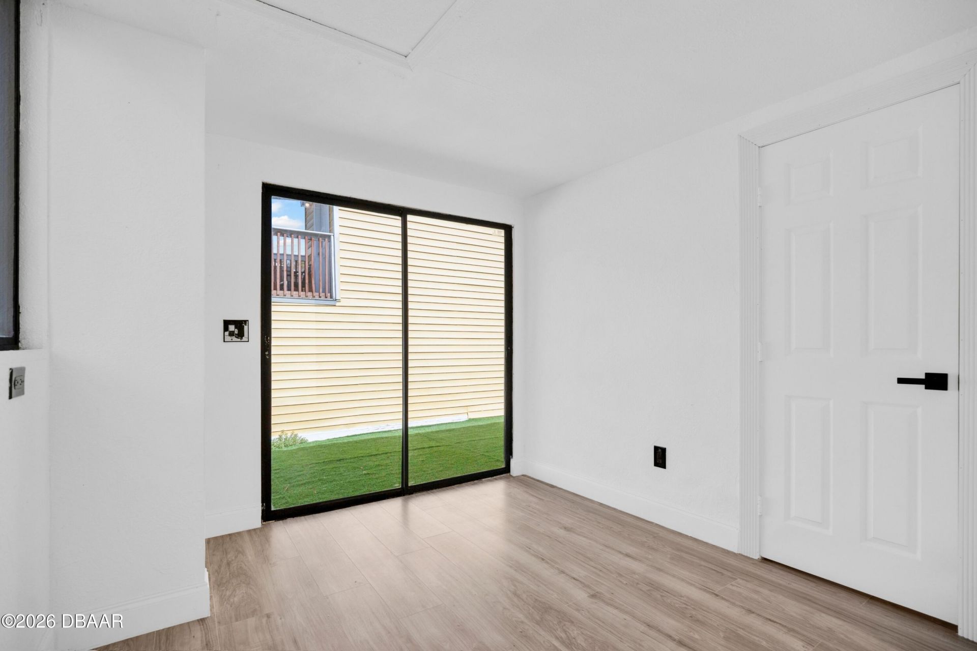 207 S Oleander Avenue, Daytona Beach, FL 32118 Photo