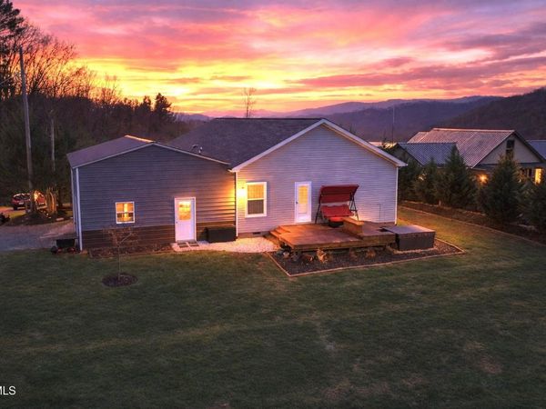 1120 Myrtle Drive, Butler, TN 37640