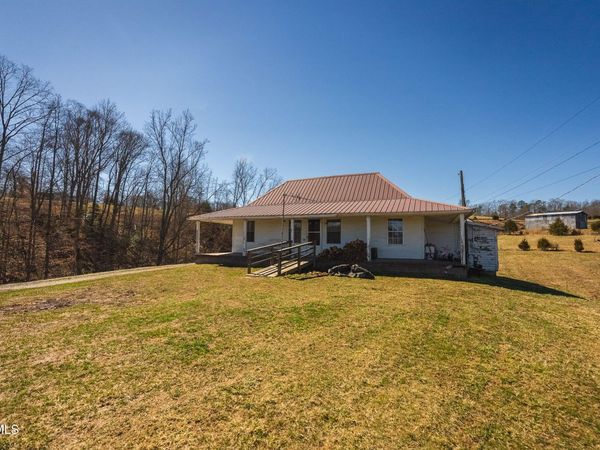 179 A Sutton Hollow Road, Sneedville, TN 37869