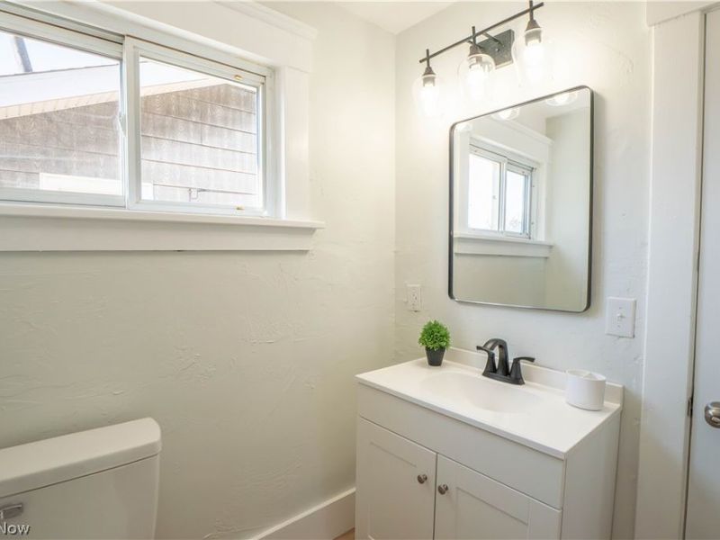 2408 21st Street NE, Canton, OH 44705 Photo 15