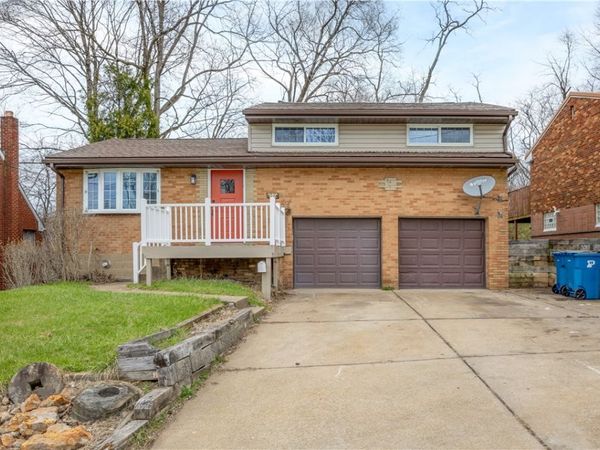 592 Guylyn Dr, Pittsburgh, PA 15235