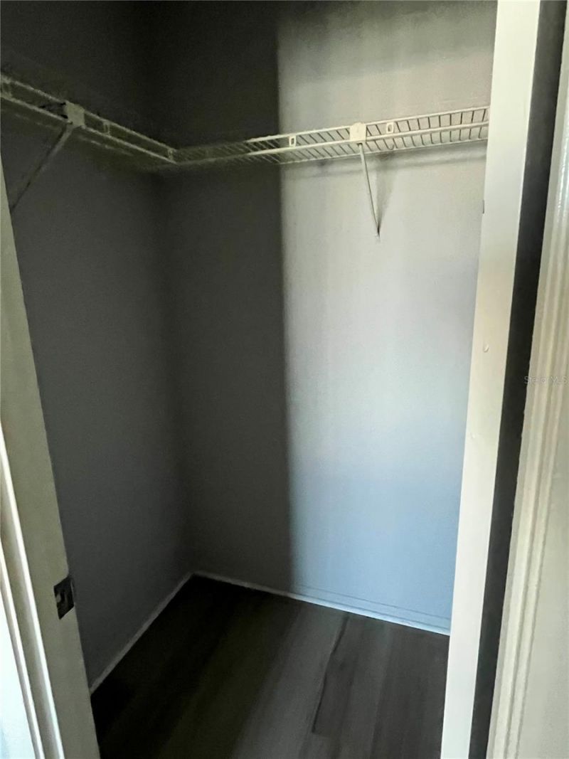 2760 Coconut Bay Ln Lane , Unit 2312 (3H), Sarasota, FL 34237 Photo