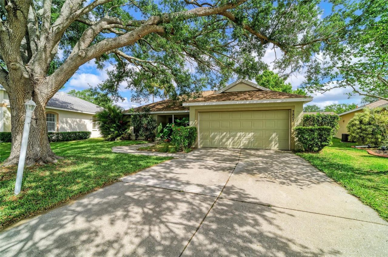 7807 E 50th Place, Bradenton, FL 34203 Photo