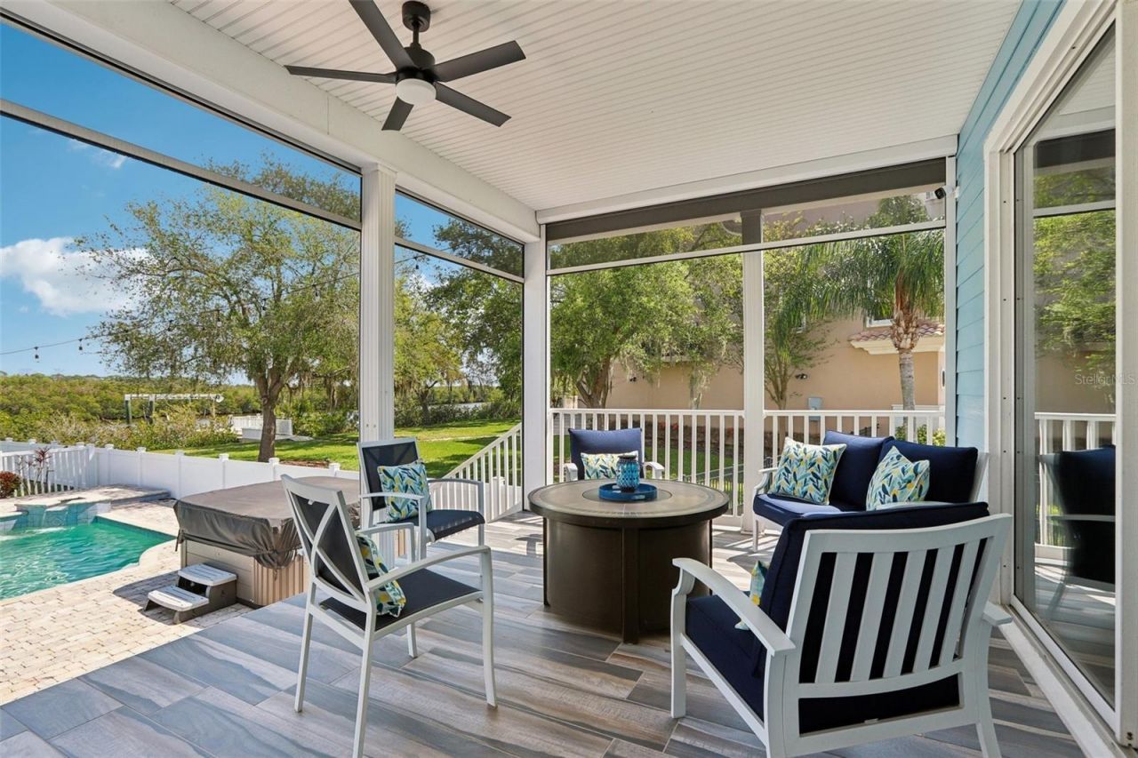 8107 Sierra Manor Lane, Tampa, FL 33635 Photo