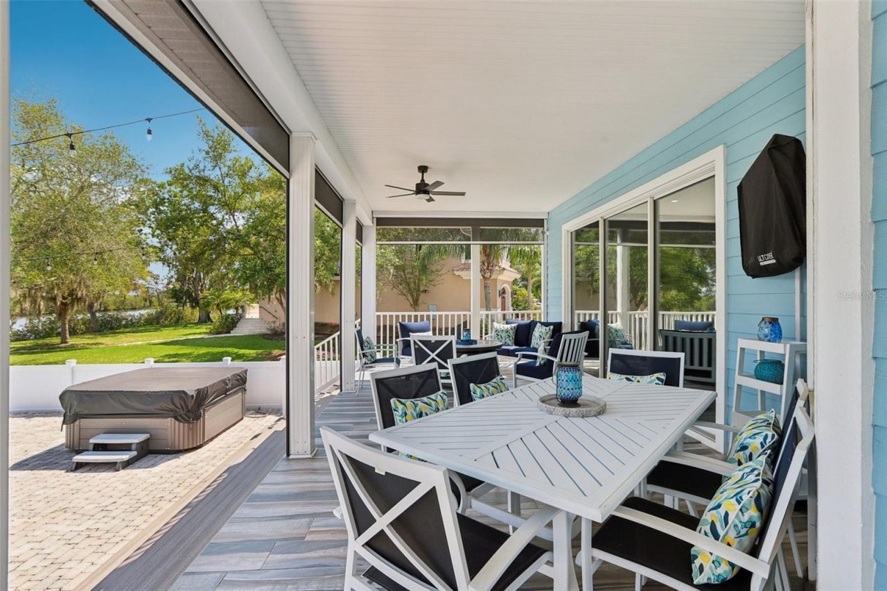 8107 Sierra Manor Lane, Tampa, FL 33635 Photo