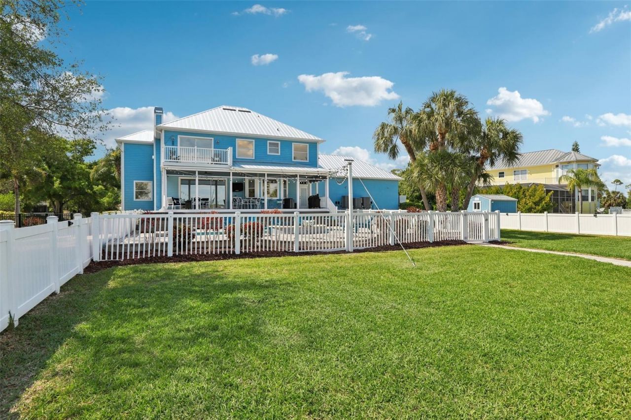 8107 Sierra Manor Lane, Tampa, FL 33635 Photo