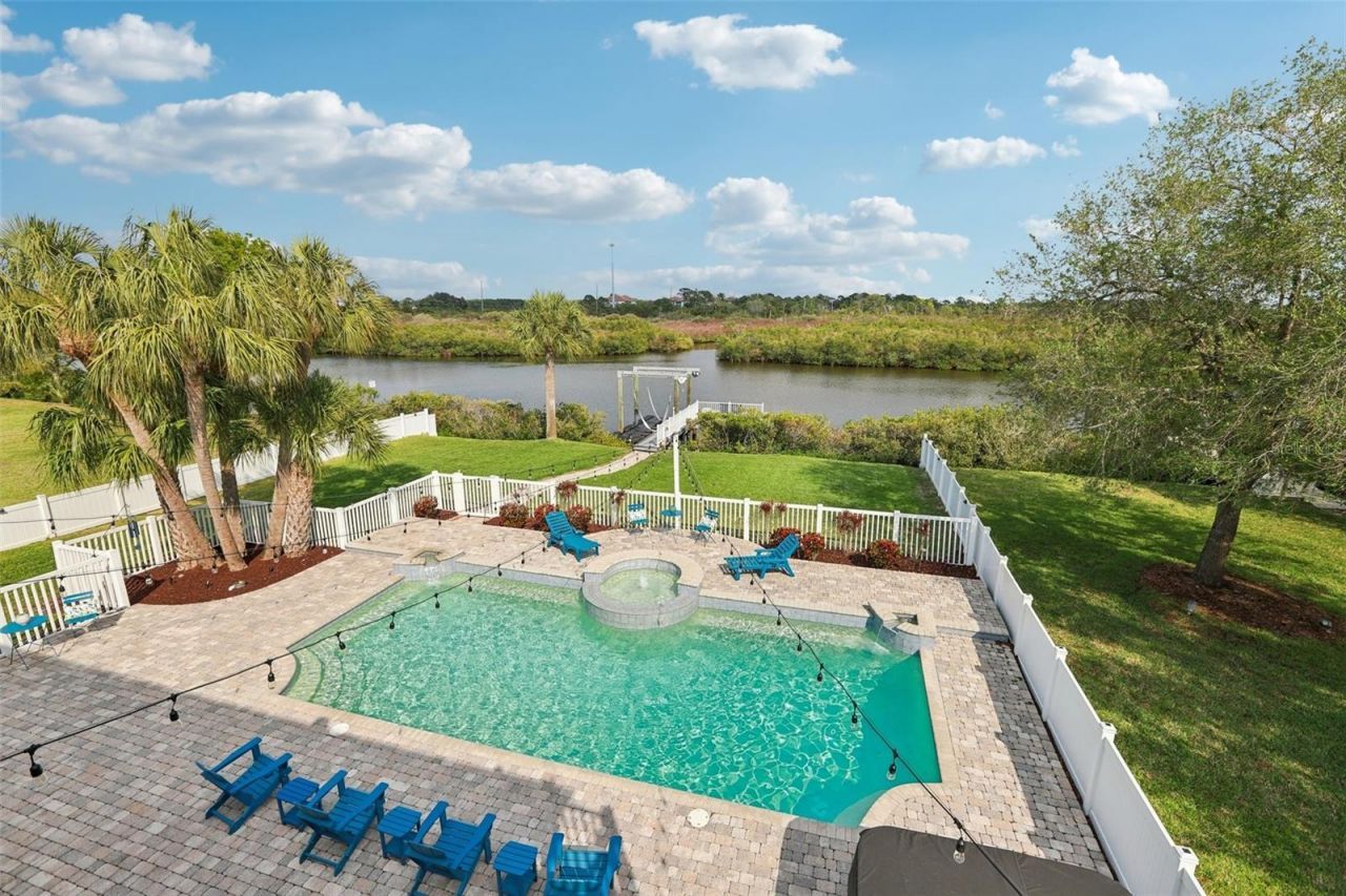 8107 Sierra Manor Lane, Tampa, FL 33635 Photo