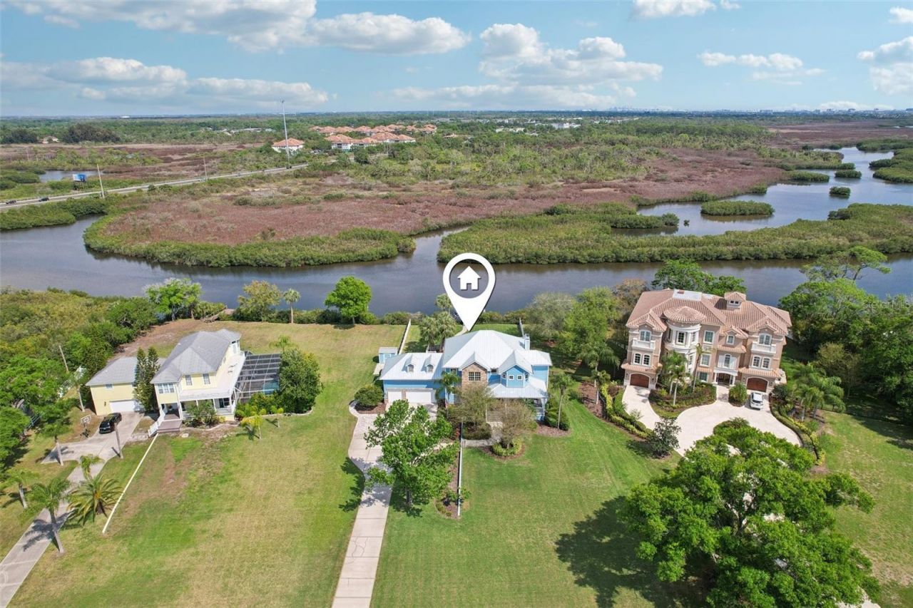 8107 Sierra Manor Lane, Tampa, FL 33635 Photo