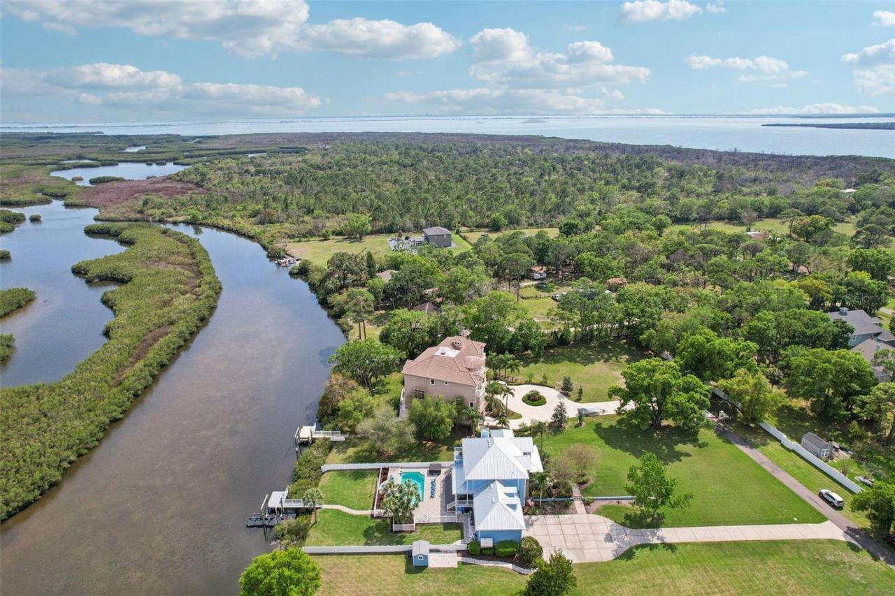 8107 Sierra Manor Lane, Tampa, FL 33635 Photo