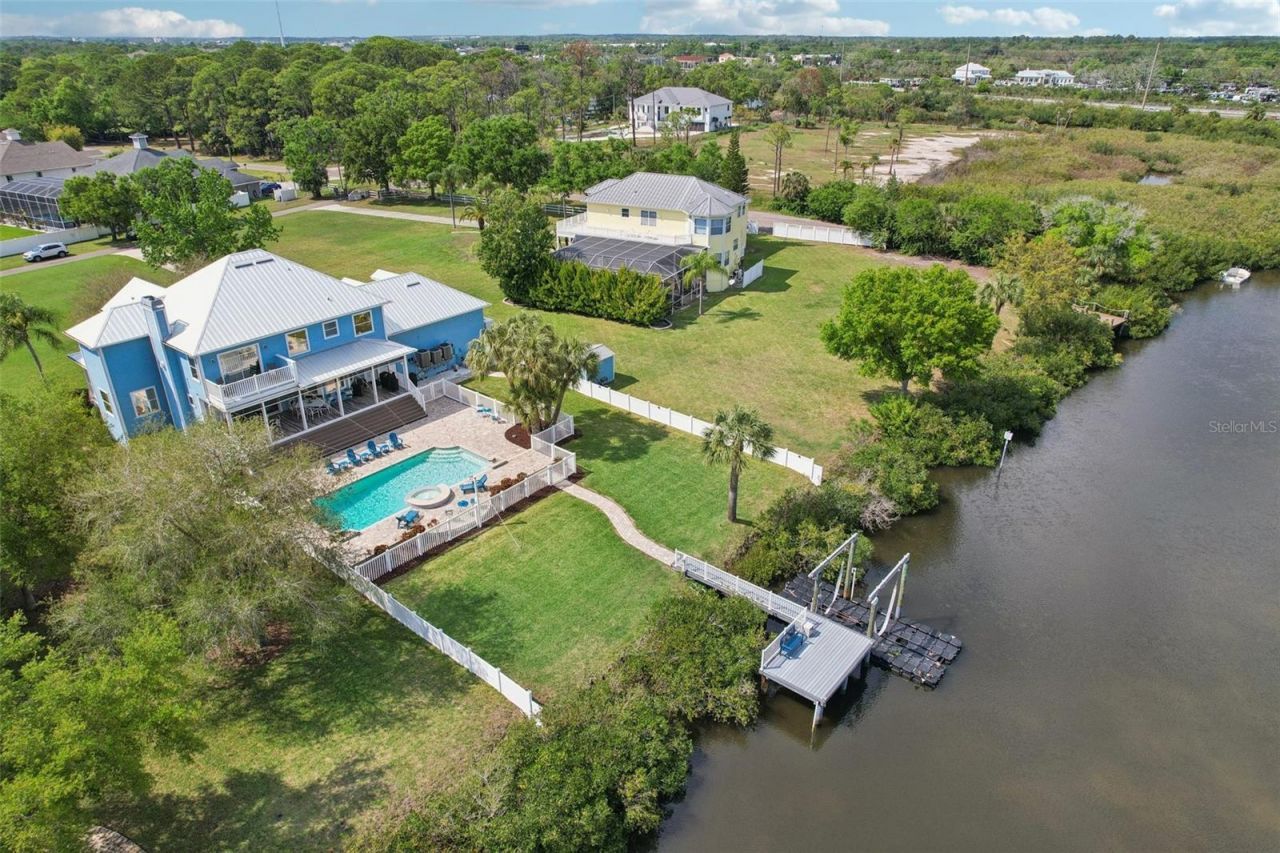 8107 Sierra Manor Lane, Tampa, FL 33635 Photo