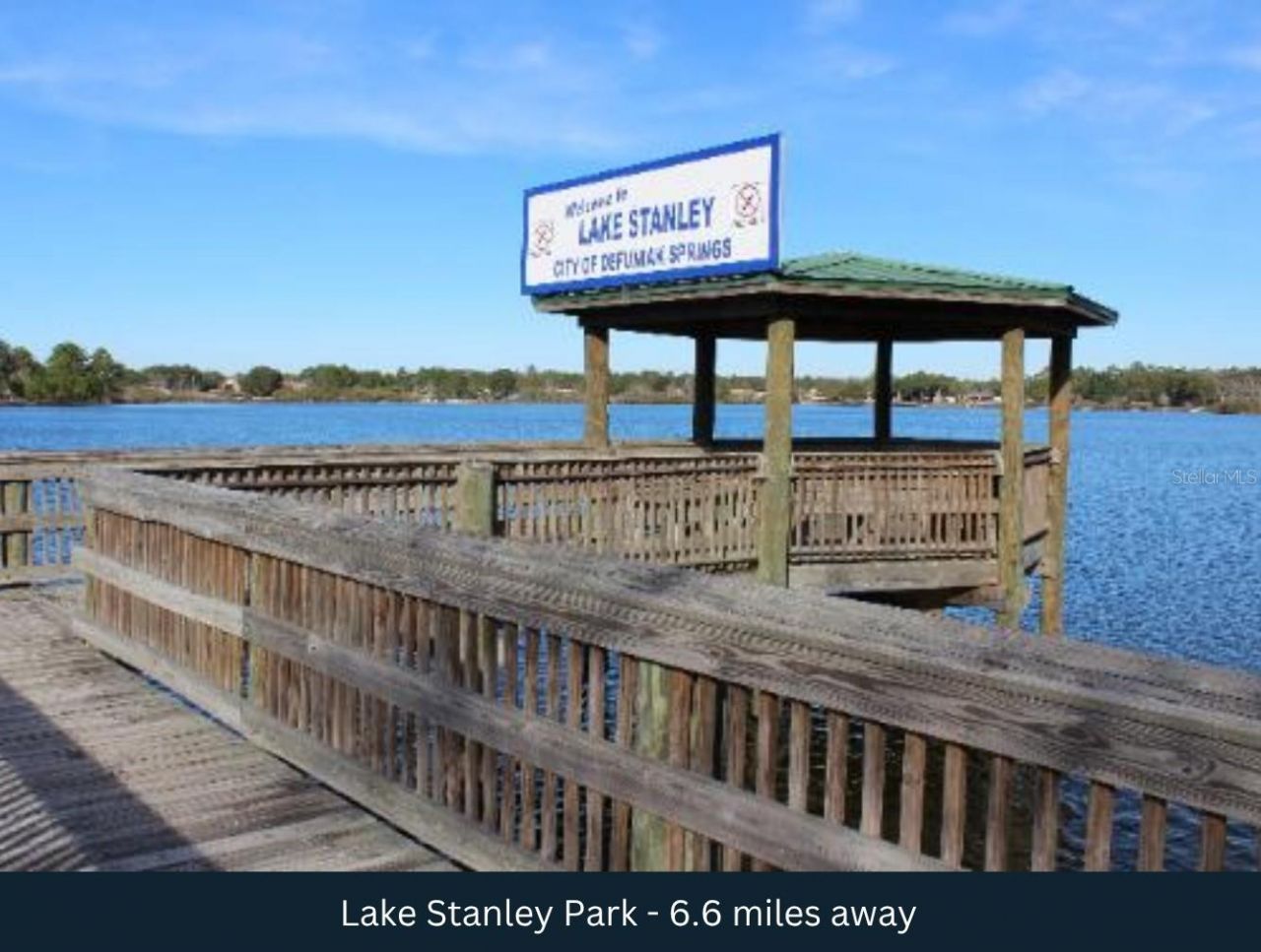 208 Kings Lake Boulevard , Defuniak Springs, FL 32433 Photo