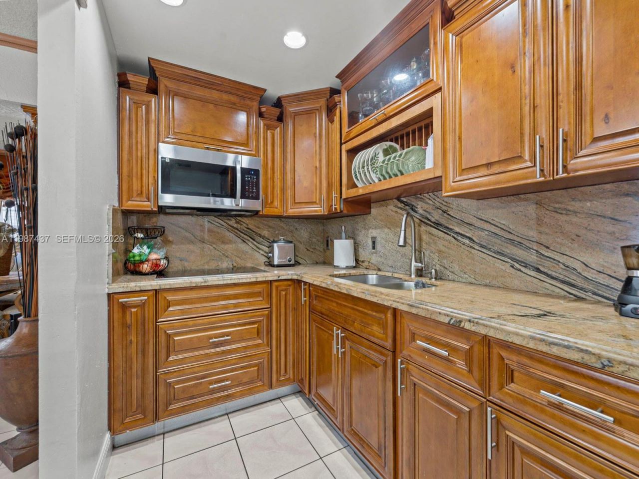 871 SE 5th Pl , Hialeah, FL 33010 Photo