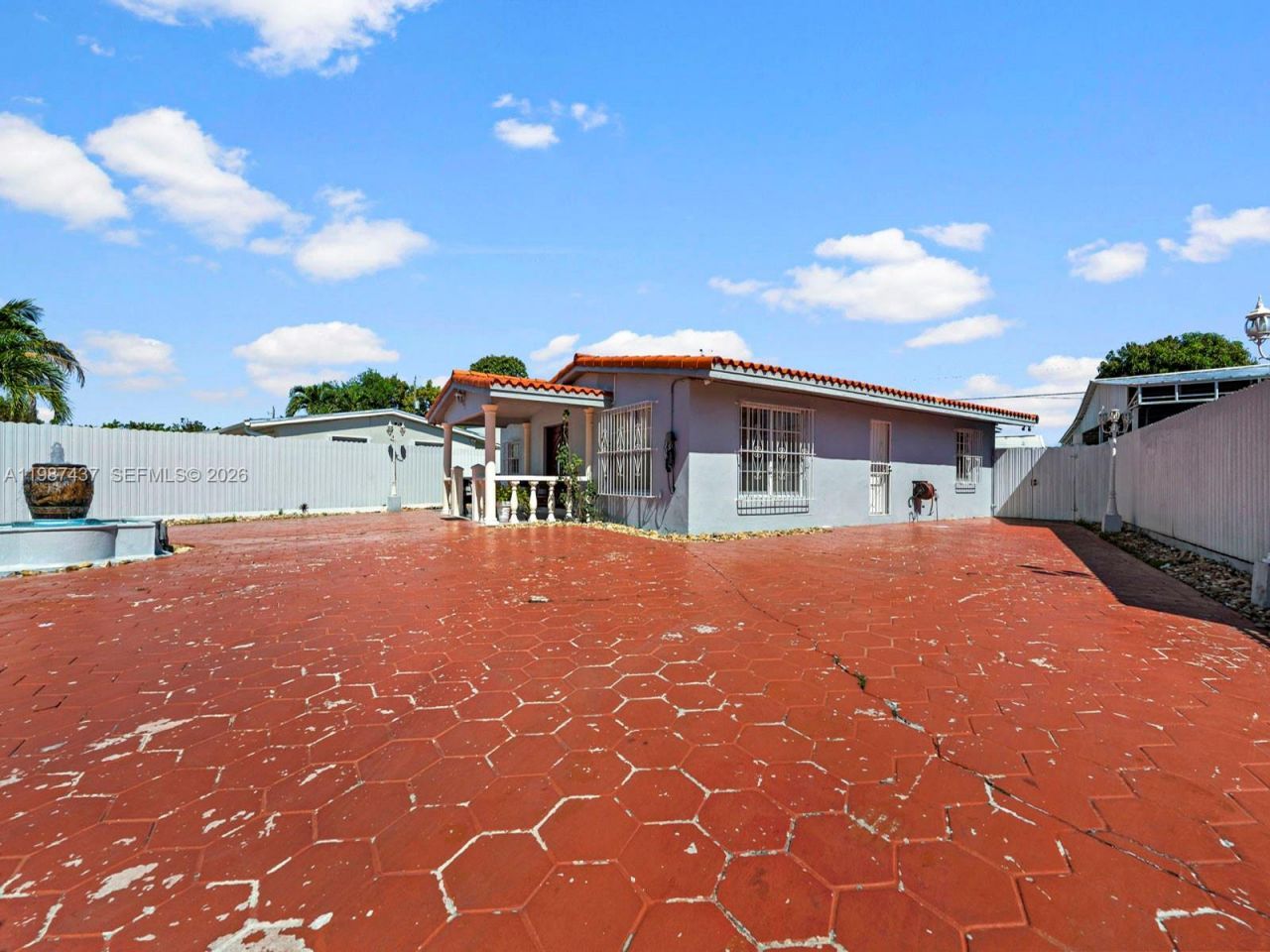 871 SE 5th Pl , Hialeah, FL 33010 Photo