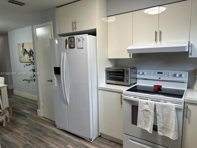 3309 Water Oak Dr , Unit 1304, Hollywood, FL 33021 Photo