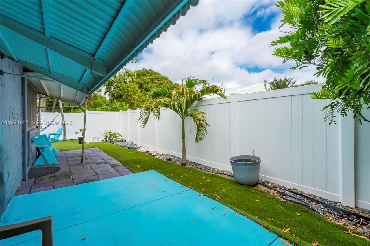 7211 NW 76th St , Tamarac, FL 33321 Photo