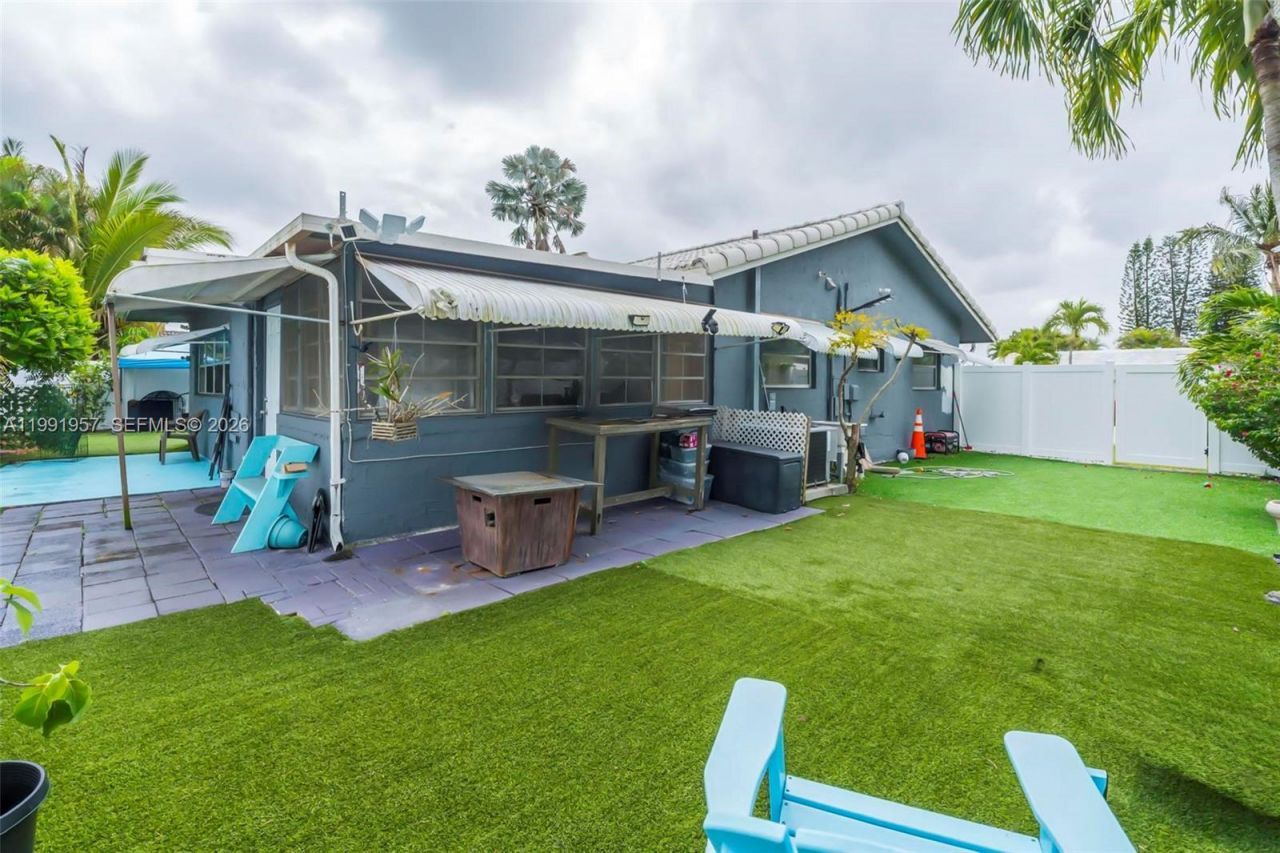 7211 NW 76th St , Tamarac, FL 33321 Photo