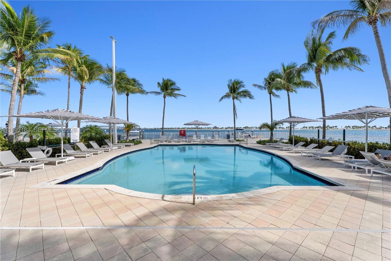 2101 Brickell Ave , Unit 806, Miami, FL 33129 Photo