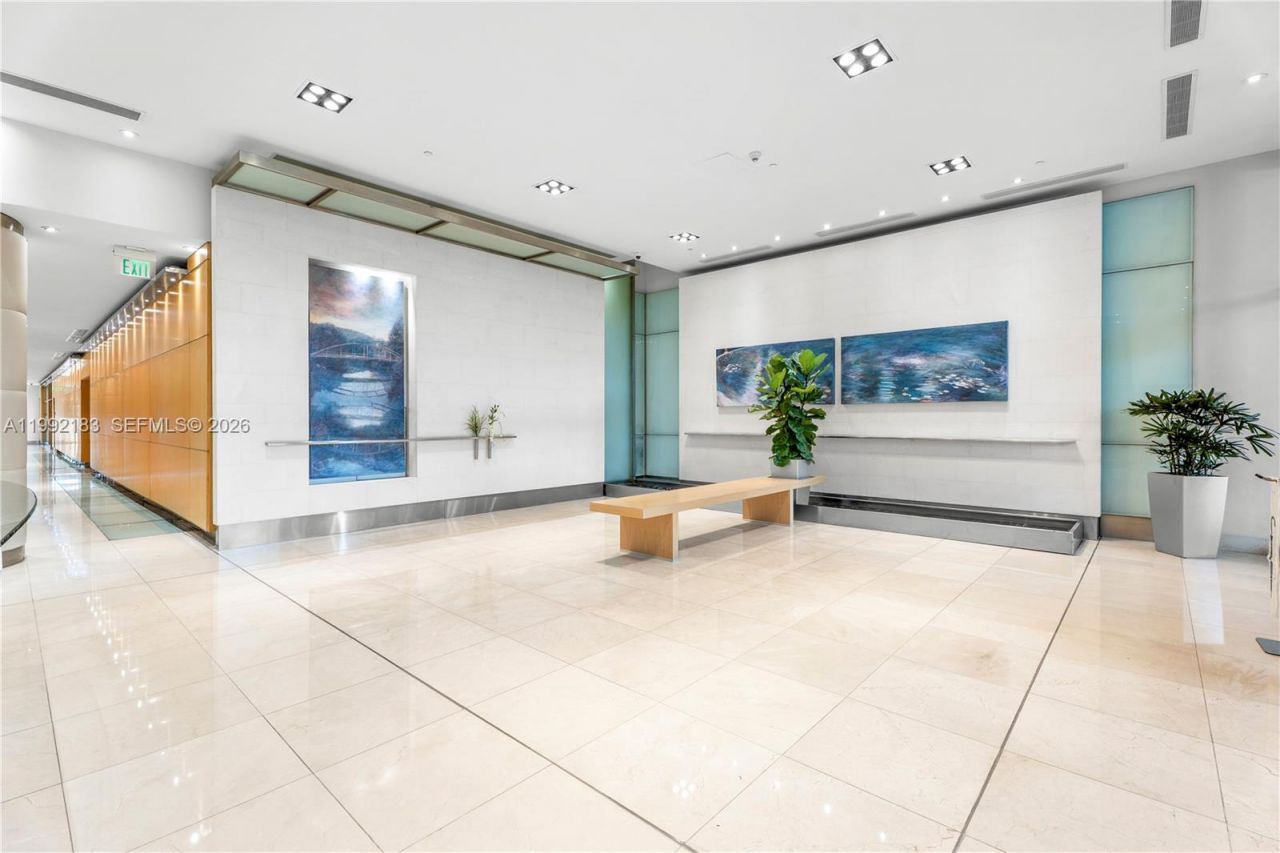 2101 Brickell Ave , Unit 806, Miami, FL 33129 Photo