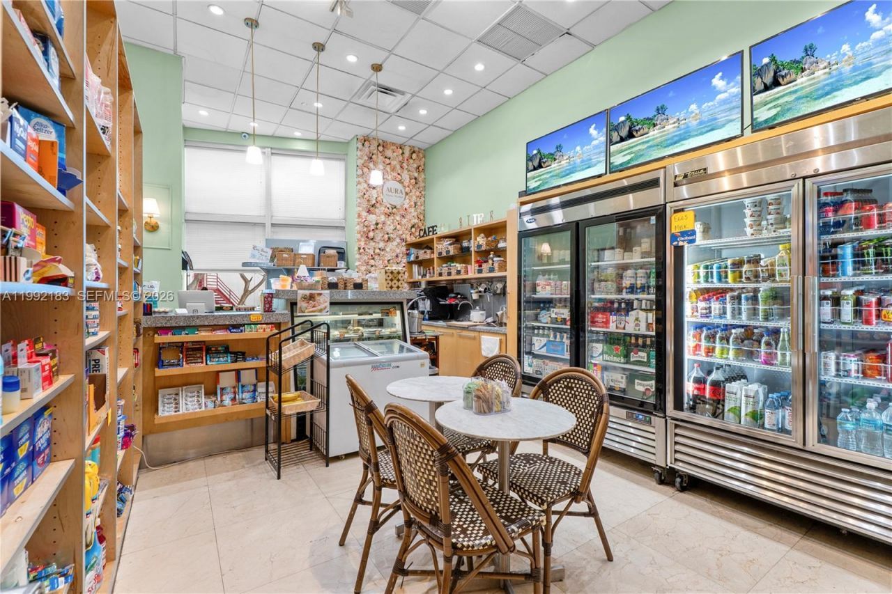 2101 Brickell Ave , Unit 806, Miami, FL 33129 Photo