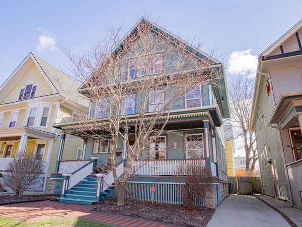 108 Wesley Avenue, Oak Park, IL 60302