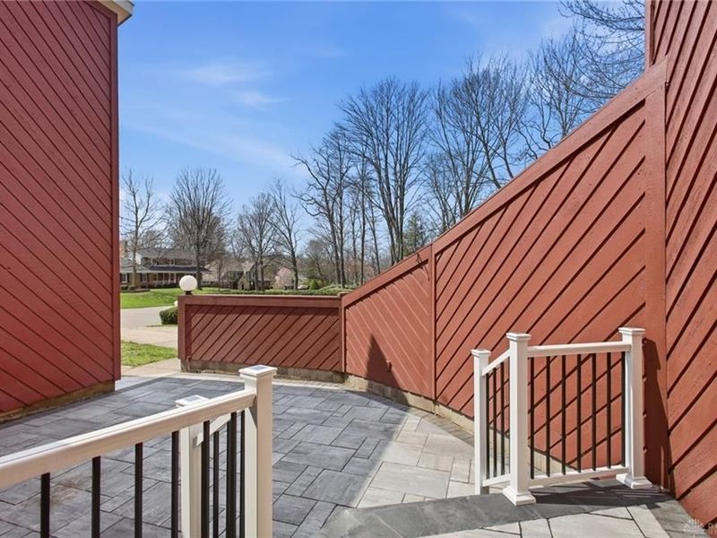 438 Merrick Drive, Beavercreek, OH 45434 Photo 4