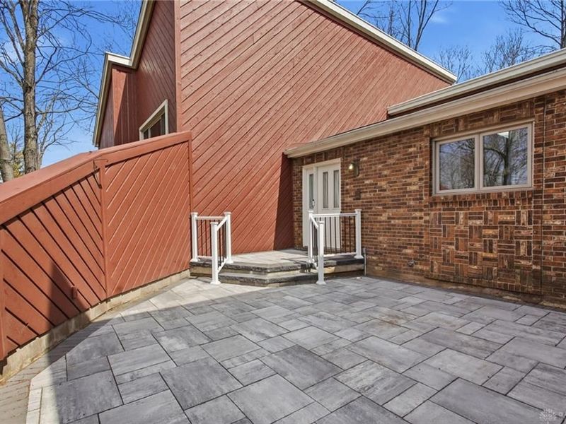 438 Merrick Drive, Beavercreek, OH 45434 Photo 5