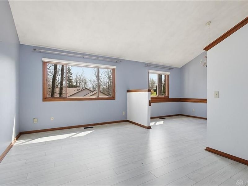 438 Merrick Drive, Beavercreek, OH 45434 Photo 7