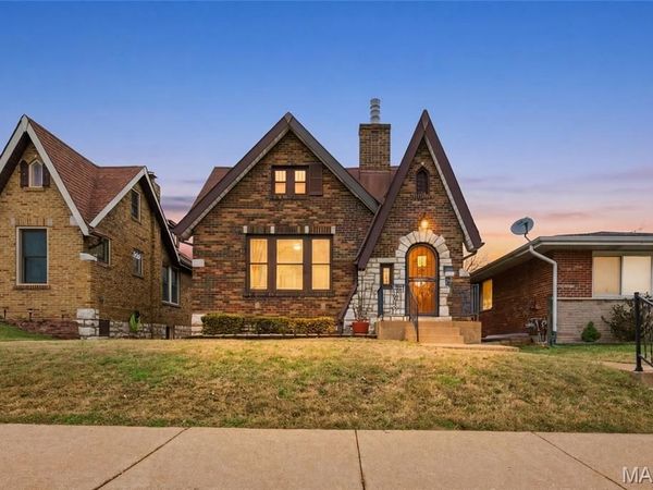 5005 Parker Avenue, St Louis, MO 63139