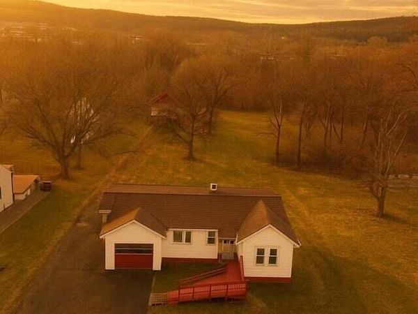 50 Kings Road, Coxsackie, NY 12051