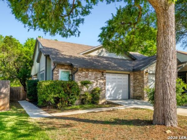 12105 Stoney, San Antonio, TX 78247